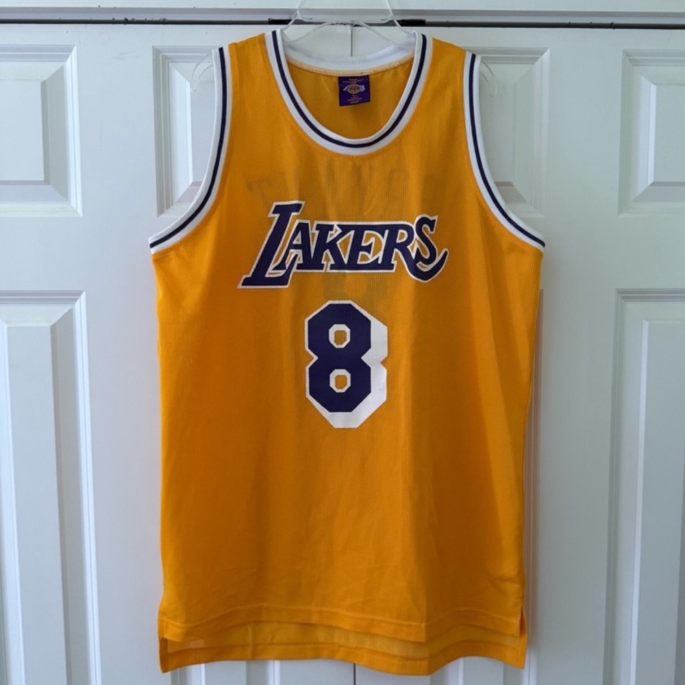 Links marketing group Kobe Bryant #8 lakers jersey